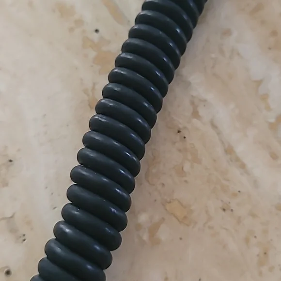 Verizon Car Charger - Picture 10 of 12